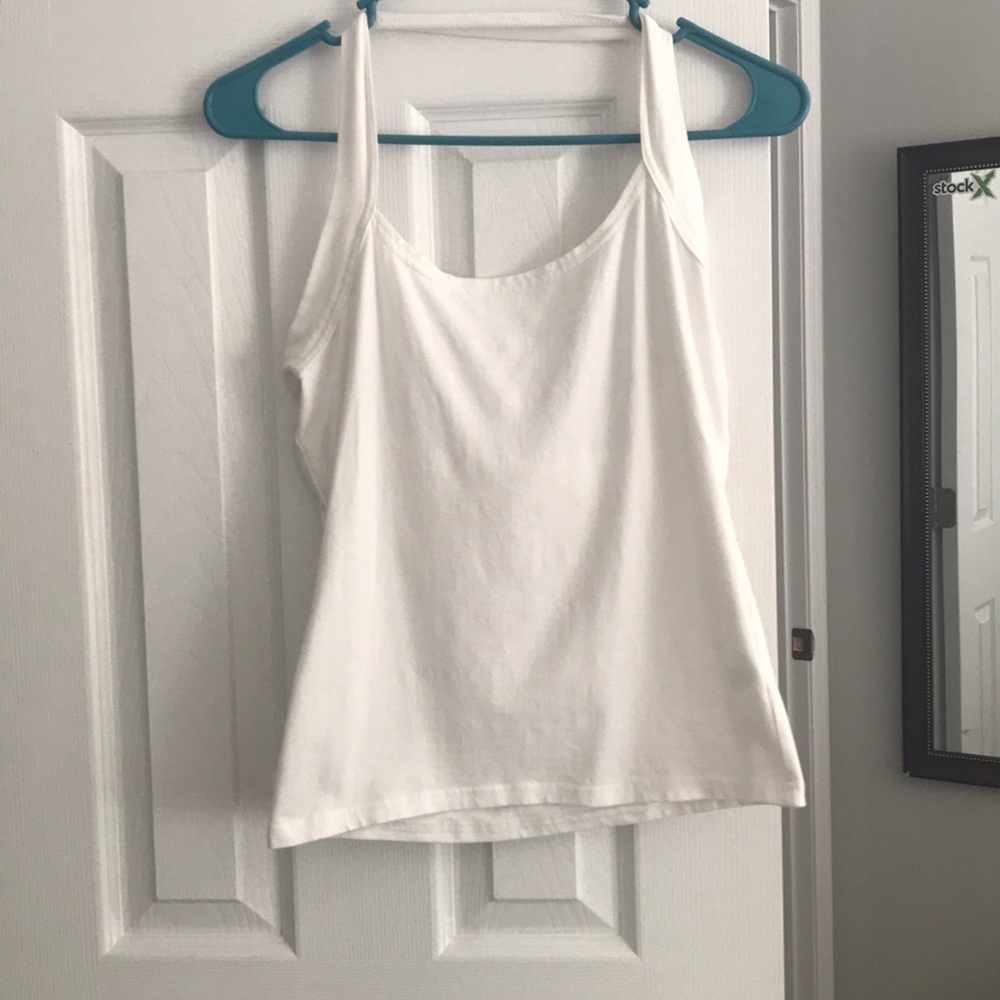 Halter top